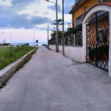 Pantanello Alojamento de Acomodação e Pequeno-almoço Avola